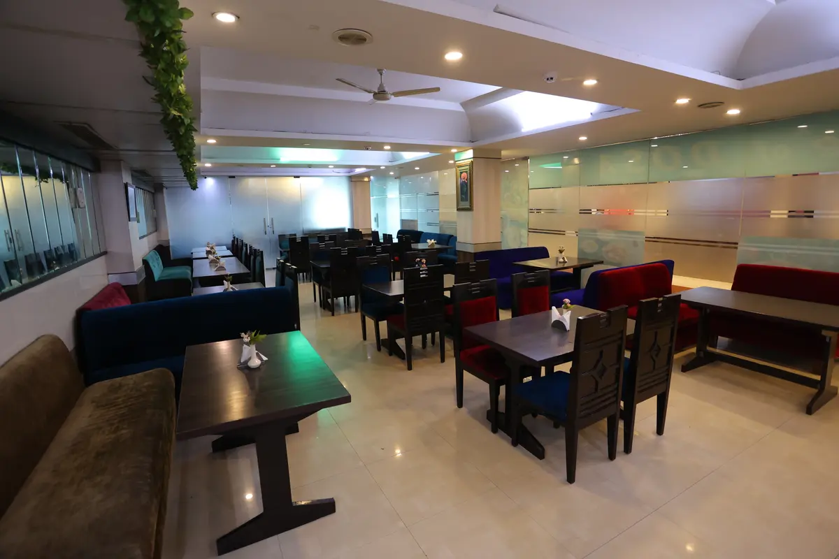 Hotel Krishna Sagar Lobby
